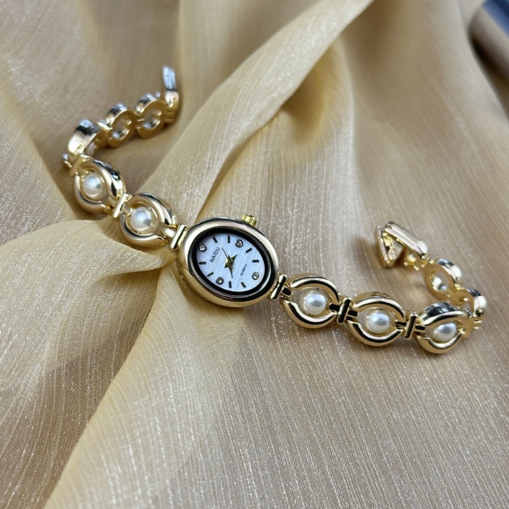 Fashion Women Watch Vintage Pe - огляд і ціна Luxury Watch Girl