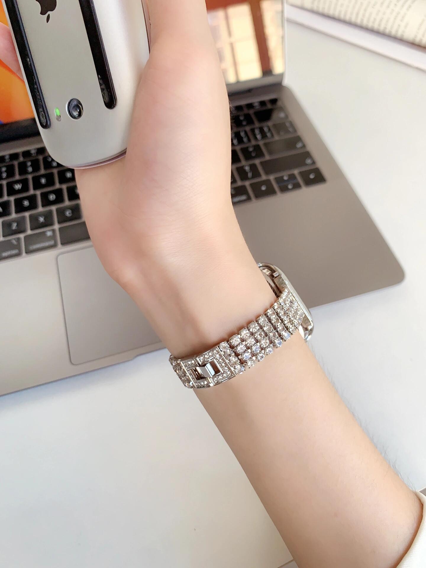 Nice Luxury Bling bracelet Met - огляд і ціна Luxury Watch Nice